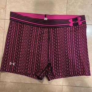 Under armour pink and black short
